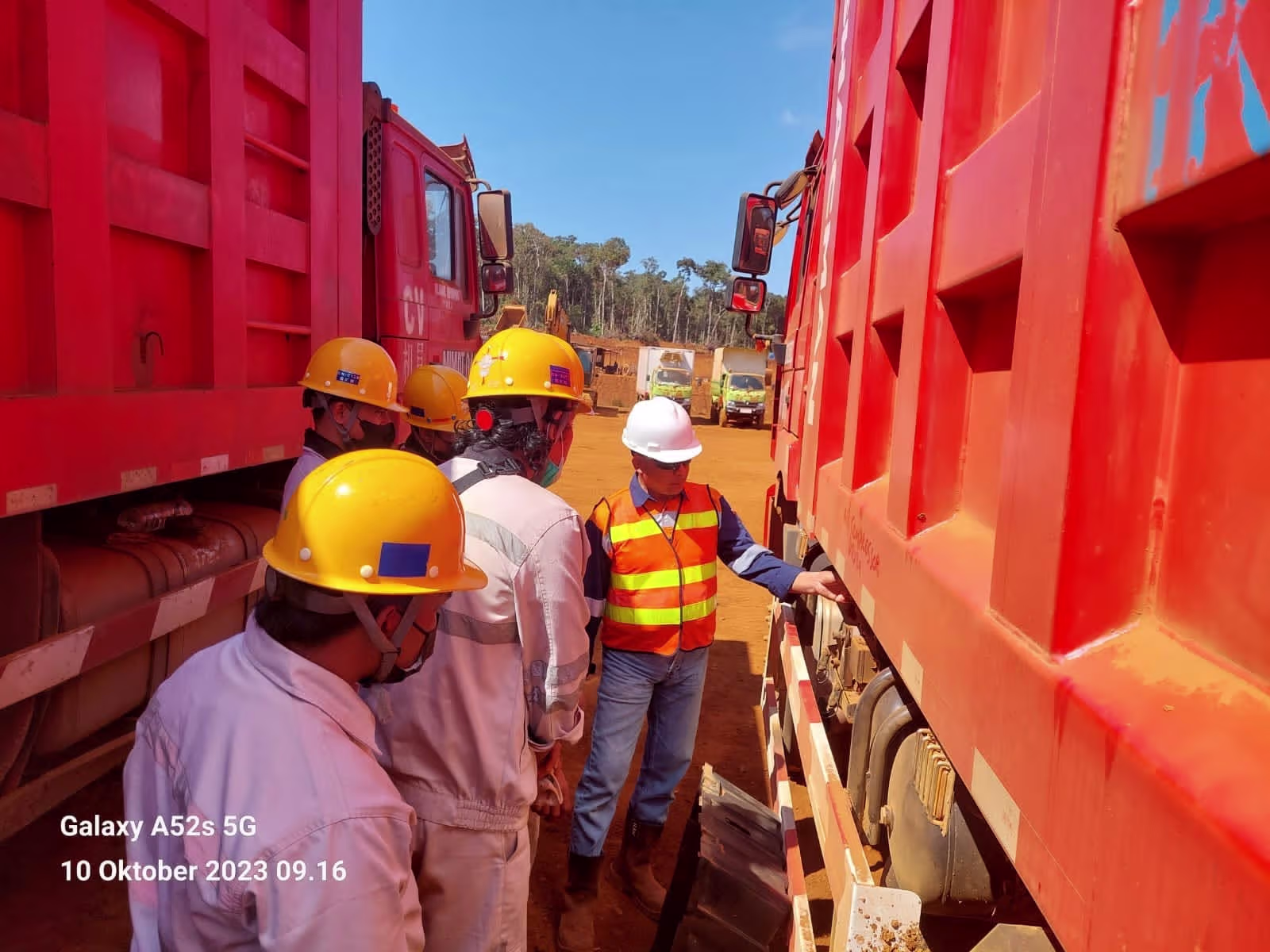 Pemeriksaan Harian P2H Unit Dump Truck — Bagian 1